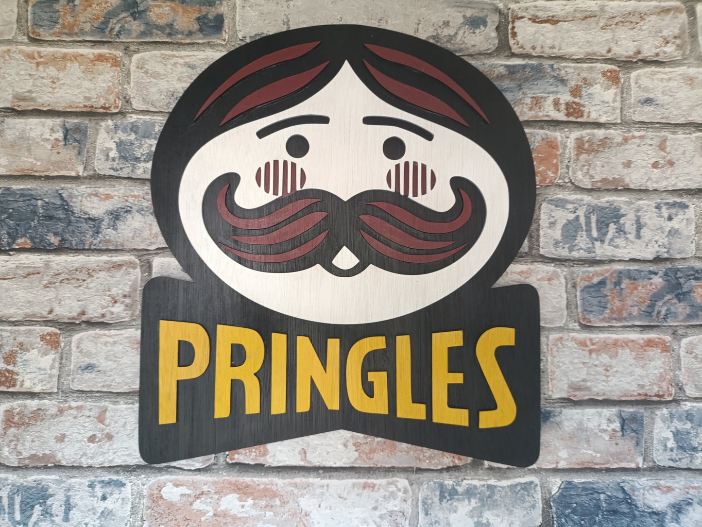 Mr Pringles