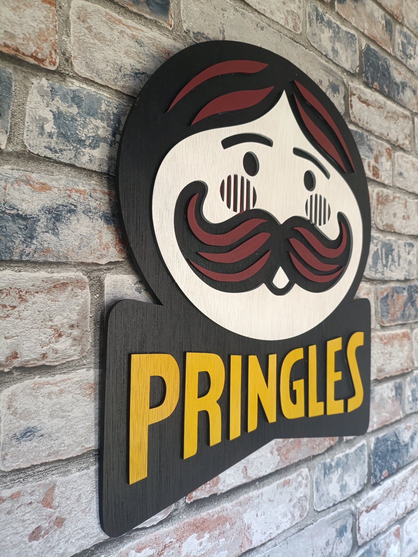 Mr Pringles